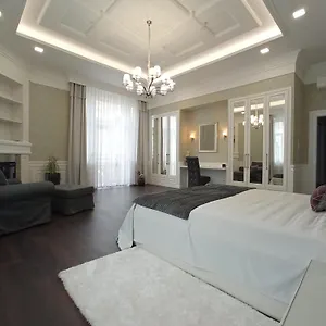 https://upp-design-home.inbudapesthotels.com