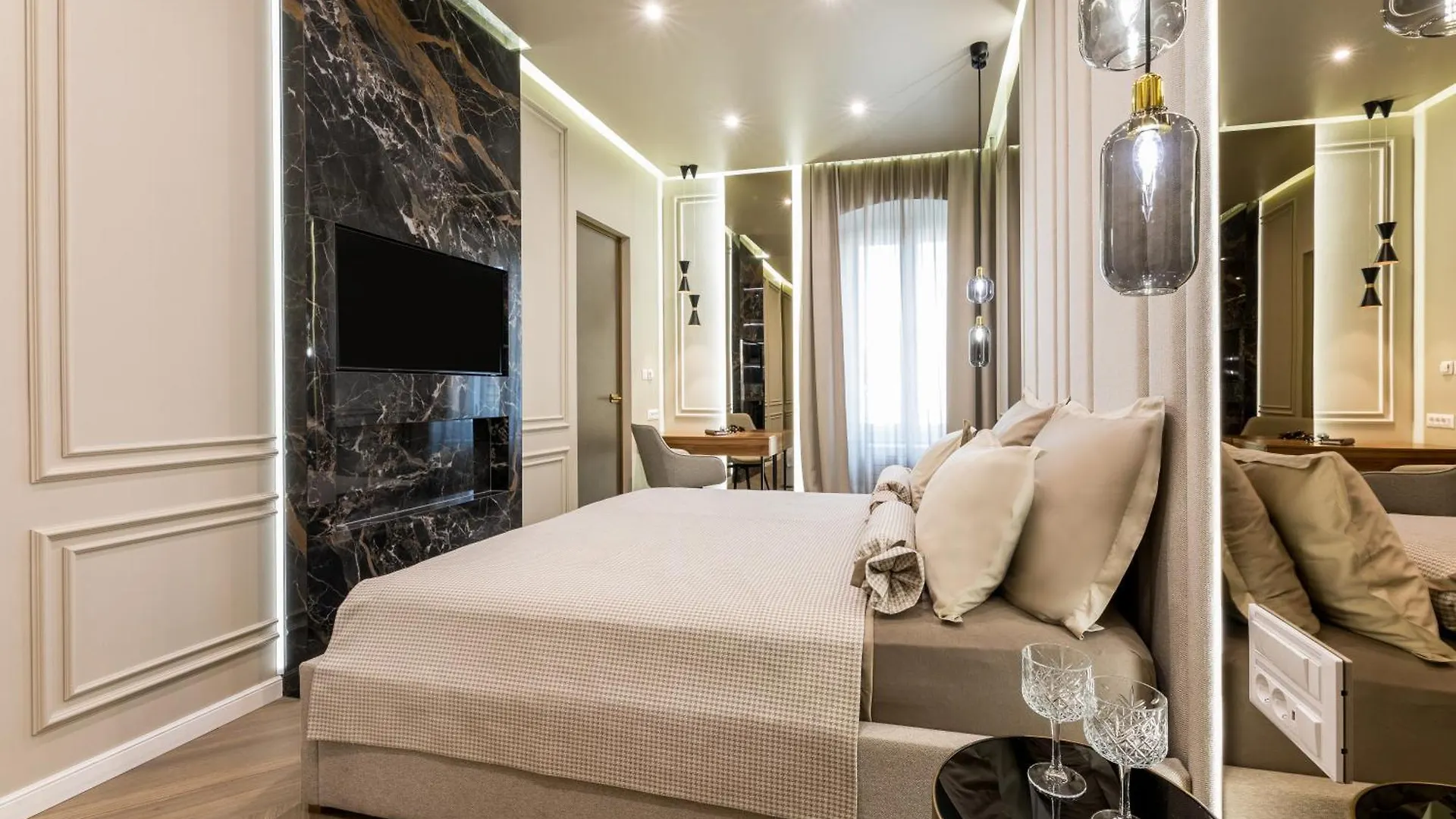 K&K Luxury Rooms Split 0*,